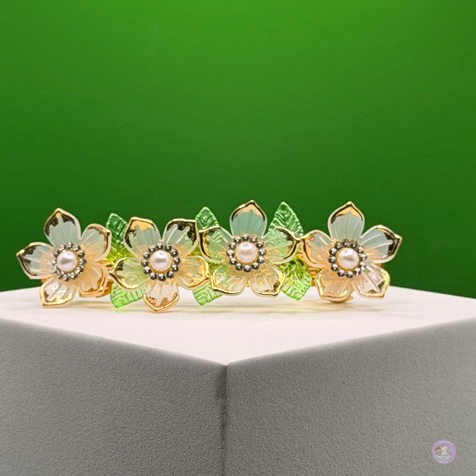 Enchanted Garden Floral Center Hair Clip – Pearl & Crystal Flower Hair Accessory — handmade Ivory jewellery